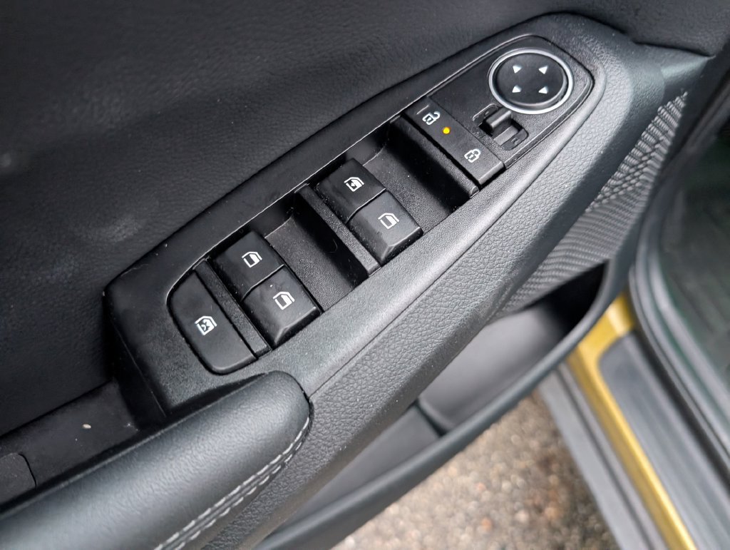 Used 2024 Kia Seltos X-Line AWD/4WD image 15