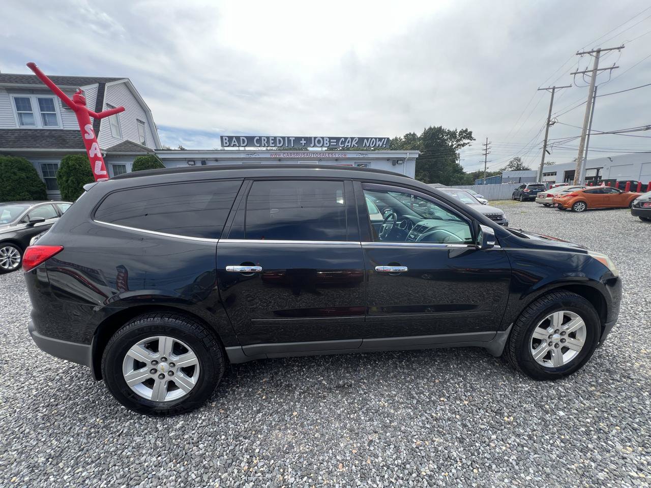 Used 2010 Chevrolet Traverse LT w/ Personal Connectivity Package FWD image 5