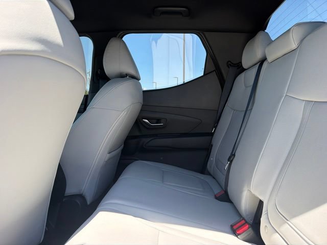 Used 2026 Hyundai Santa Cruz SEL AWD/4WD image 17
