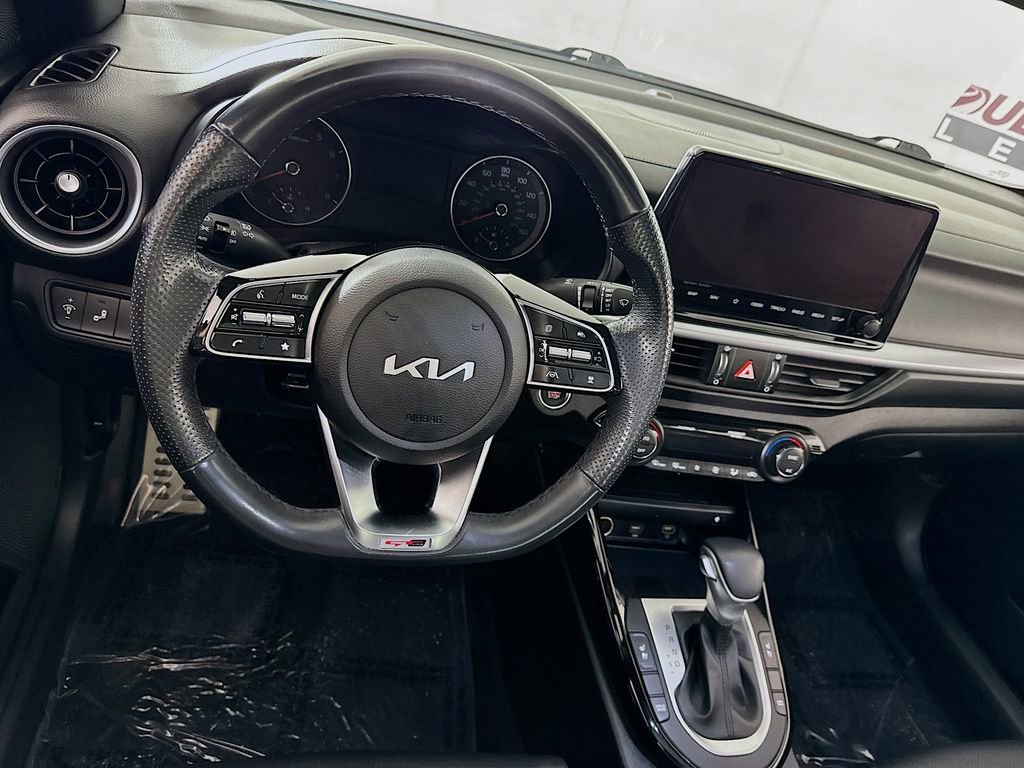 Used 2023 Kia Forte GT-Line w/ GT-Line Premium Package image 24