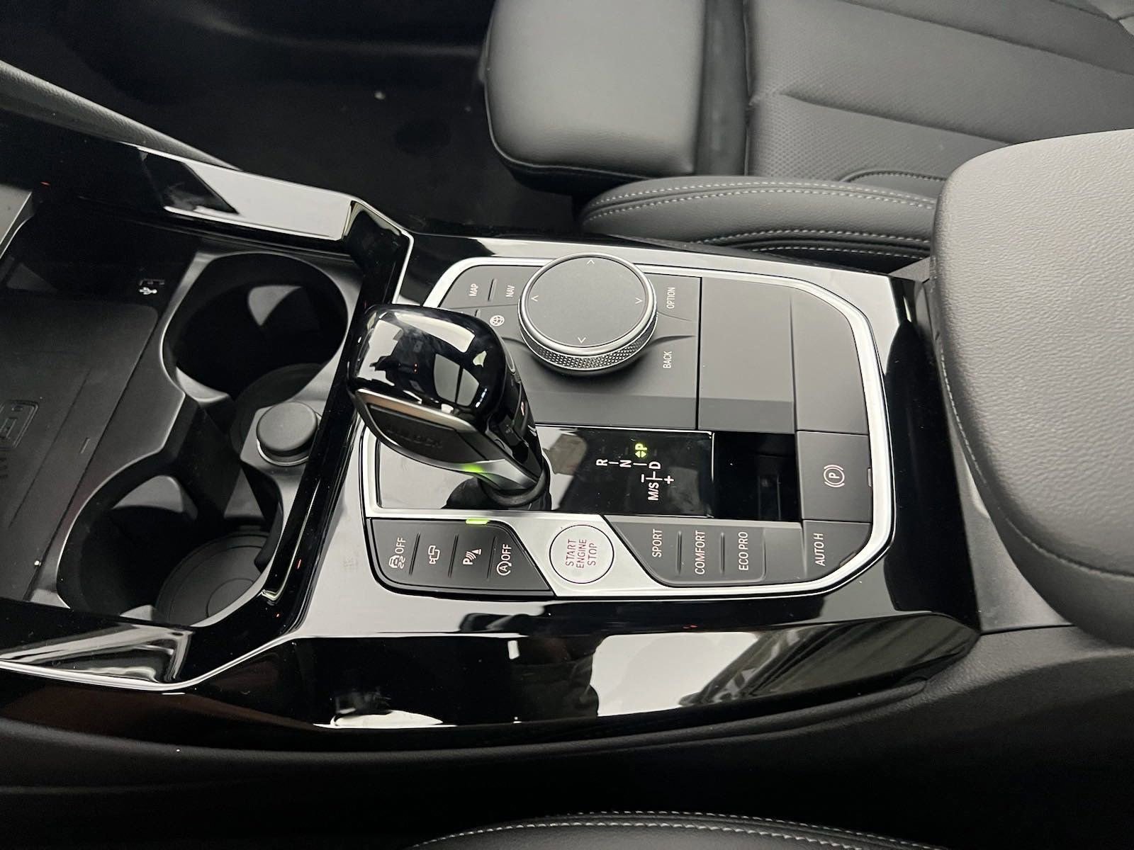 Used 2024 BMW X3 sDrive30i w/ Premium Package w/ZPA image 18