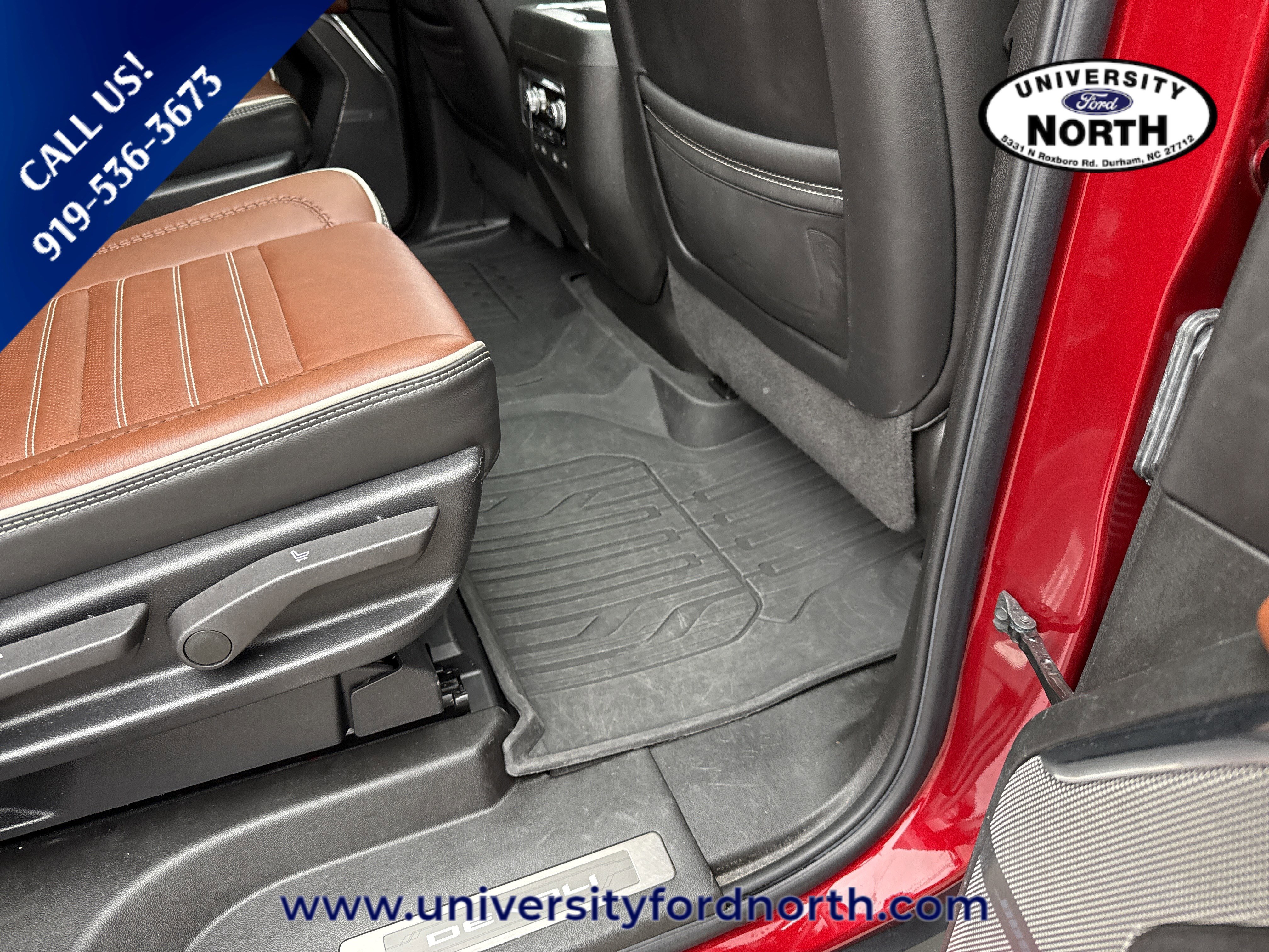 Used 2023 GMC Yukon Denali Ultimate image 39