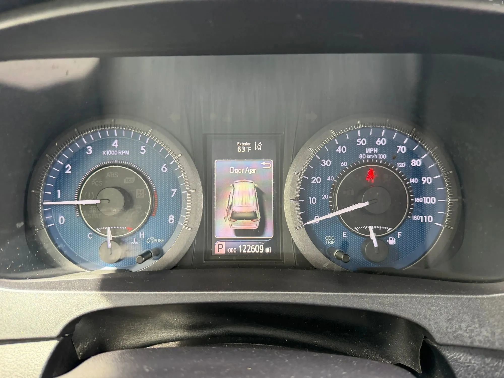 Used 2018 Toyota Sienna Limited Premium image 26