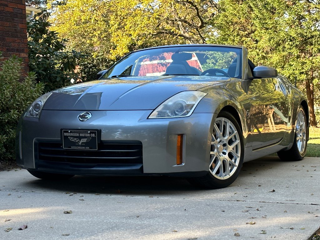Used 2006 Nissan 350Z Grand Touring RWD image 11
