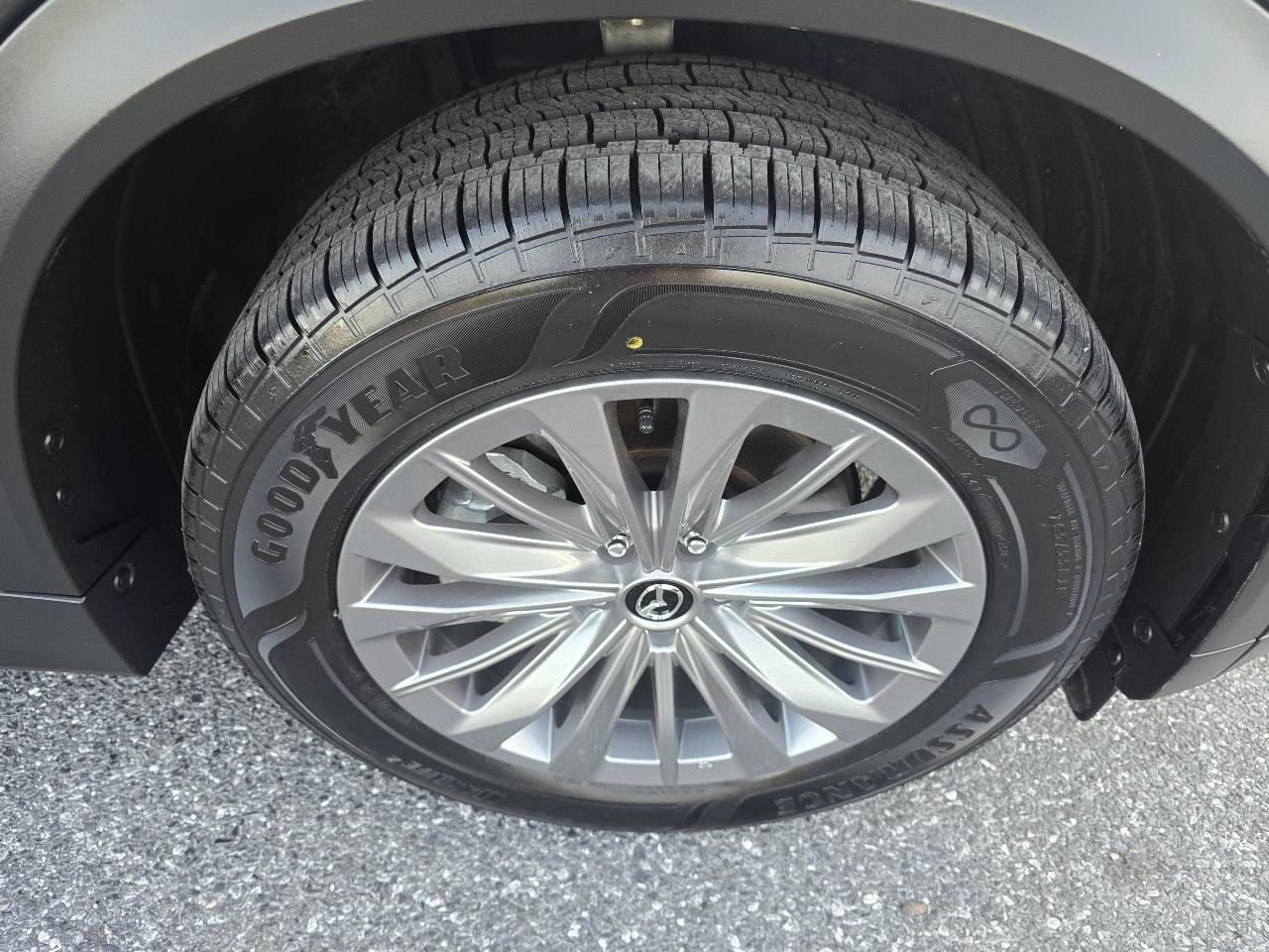 Used 2025 MAZDA CX-90 3.3 Turbo w/ Preferred Package AWD/4WD image 35