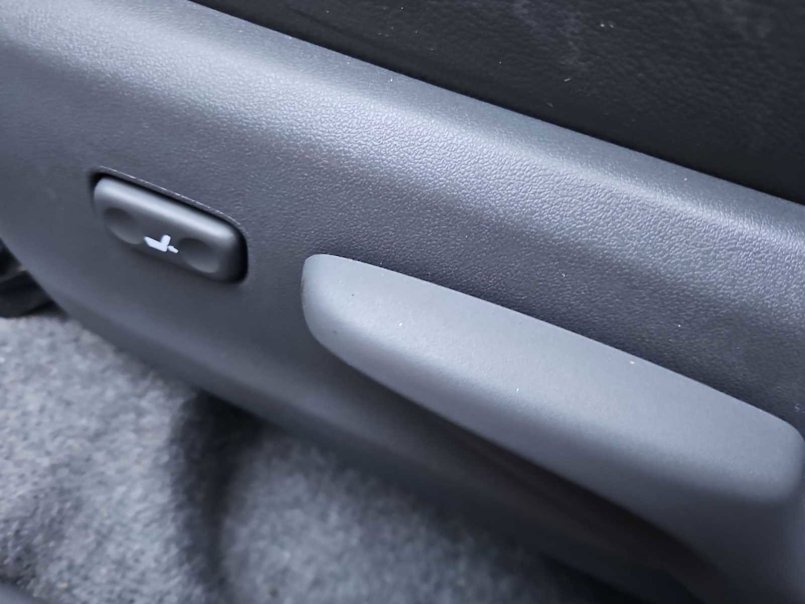 Used 2010 Toyota Prius Five image 18