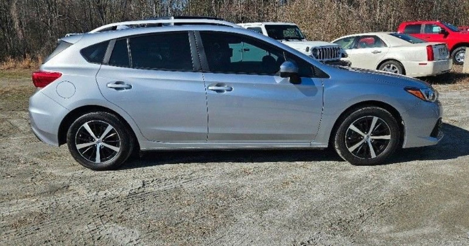 Used 2023 Subaru Impreza Premium image 2