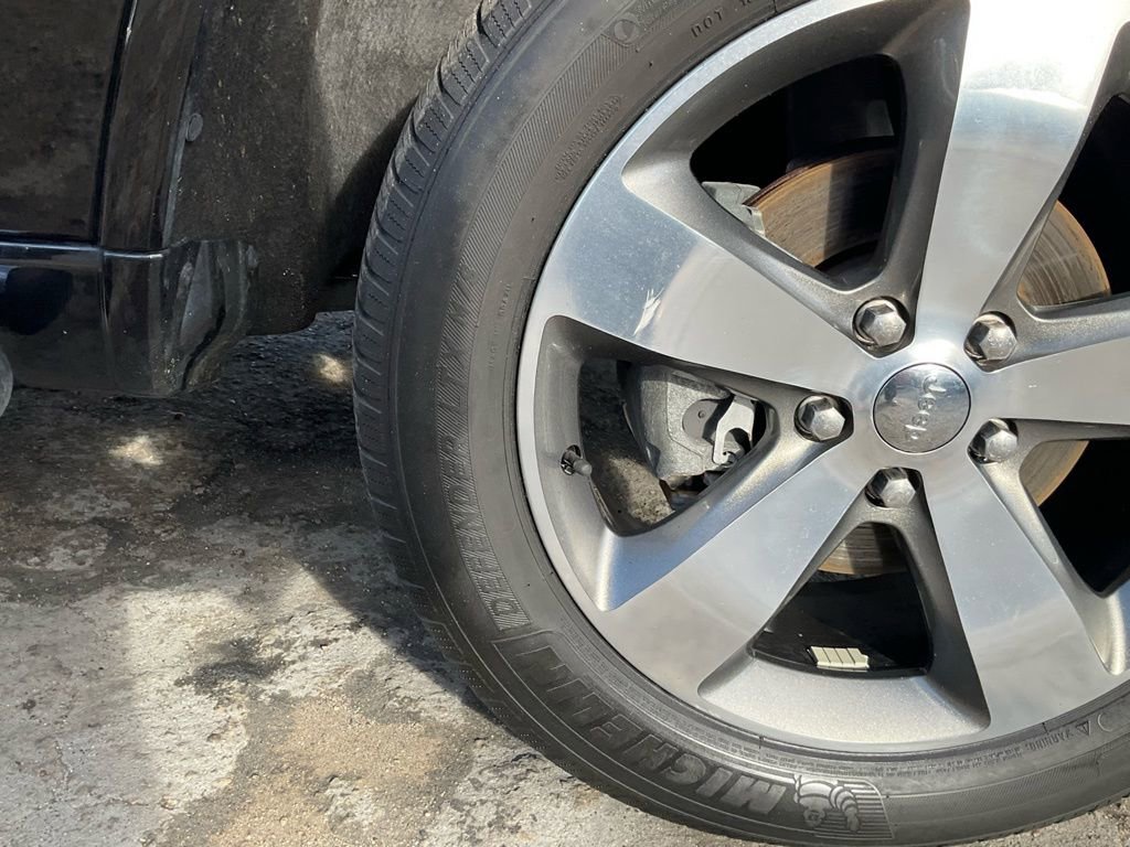 Used 2016 Jeep Grand Cherokee Overland image 75