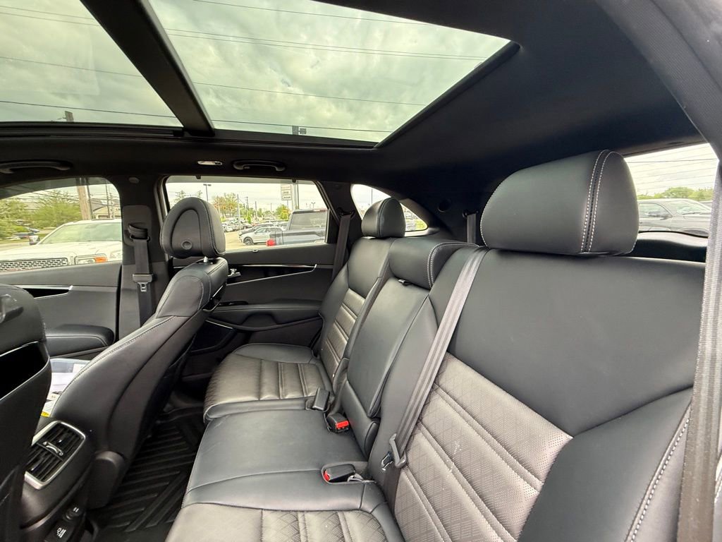 Used 2016 Kia Sorento SX w/ SXL Technology Package image 26