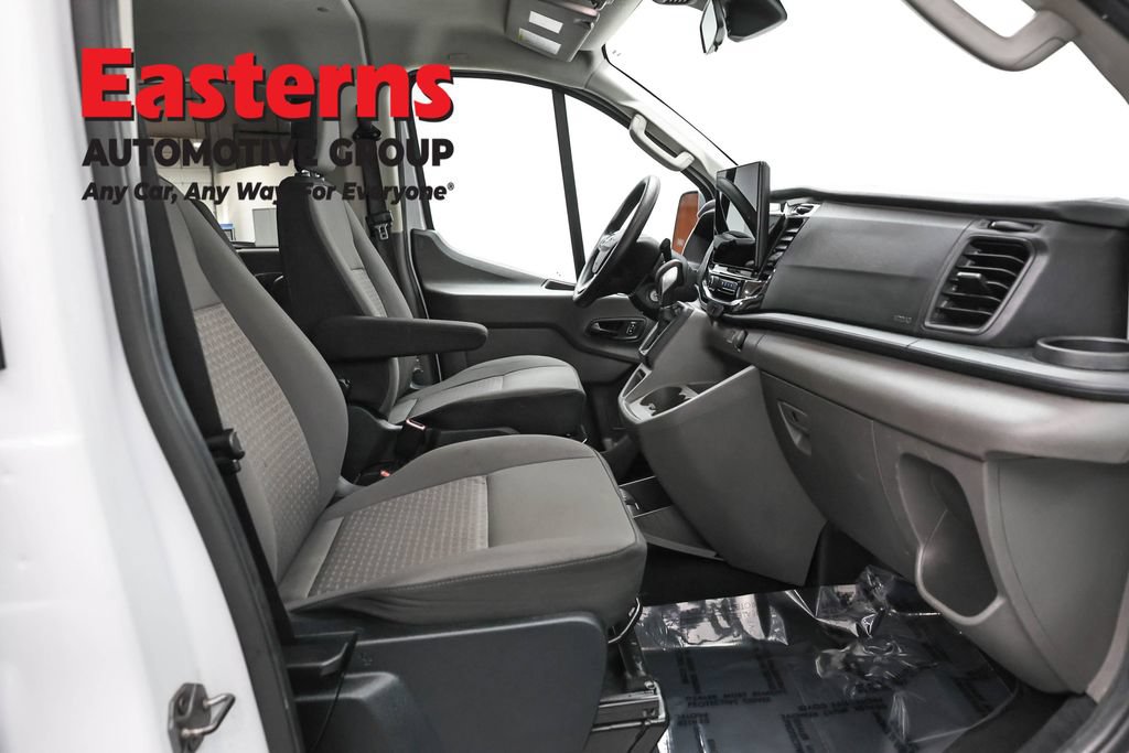 Used 2023 Ford Transit 350 XLT RWD image 22