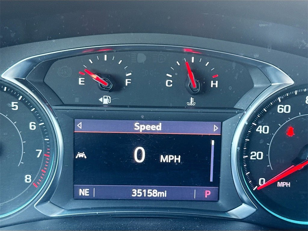 Used 2023 Chevrolet Traverse LT image 12