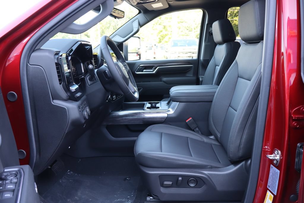 New 2026 Chevrolet Silverado 3500 LTZ w/ LTZ Plus Package AWD/4WD image 5