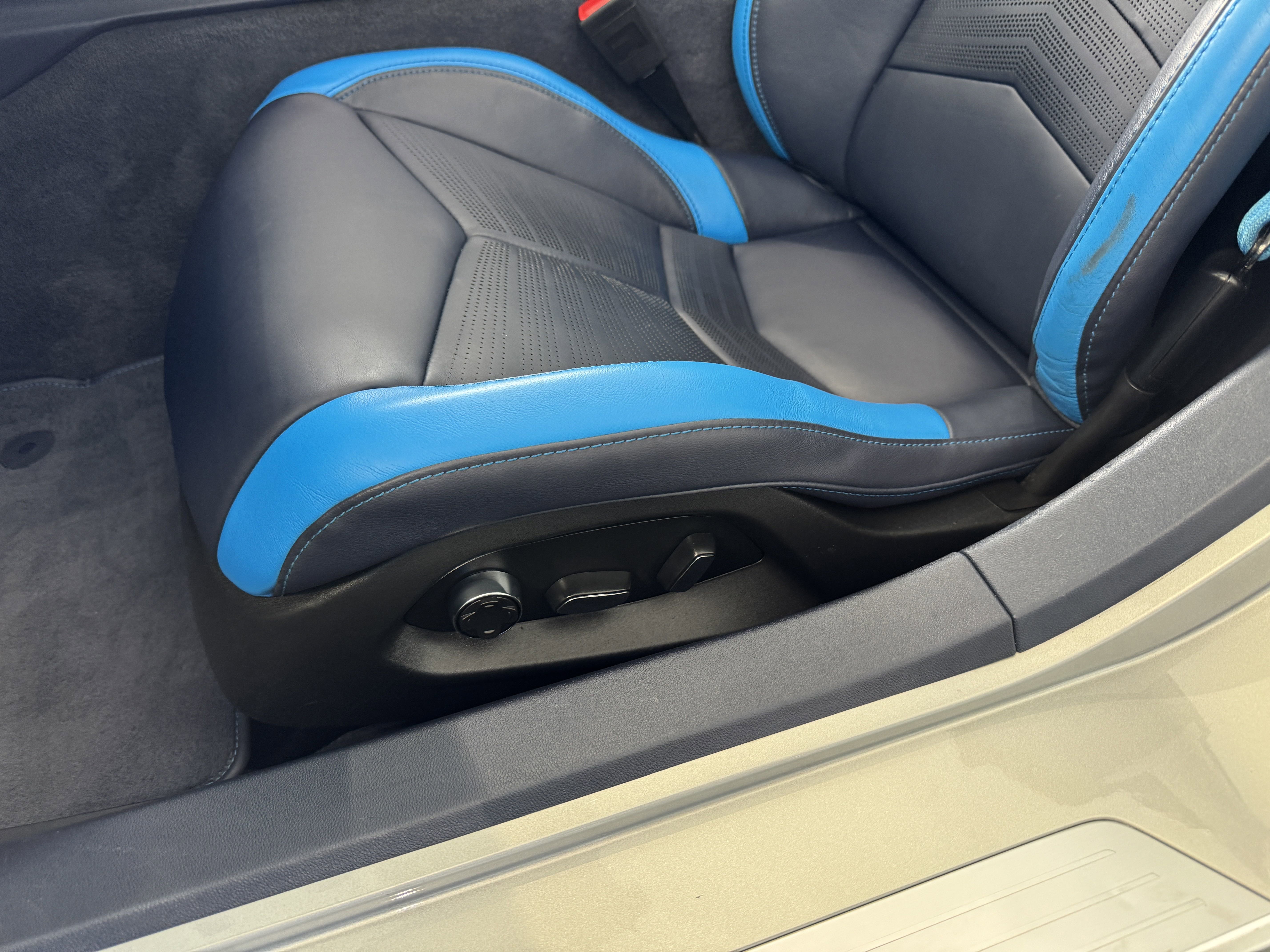 Certified 2023 Chevrolet Corvette w/ Z51 Performance Package image 14