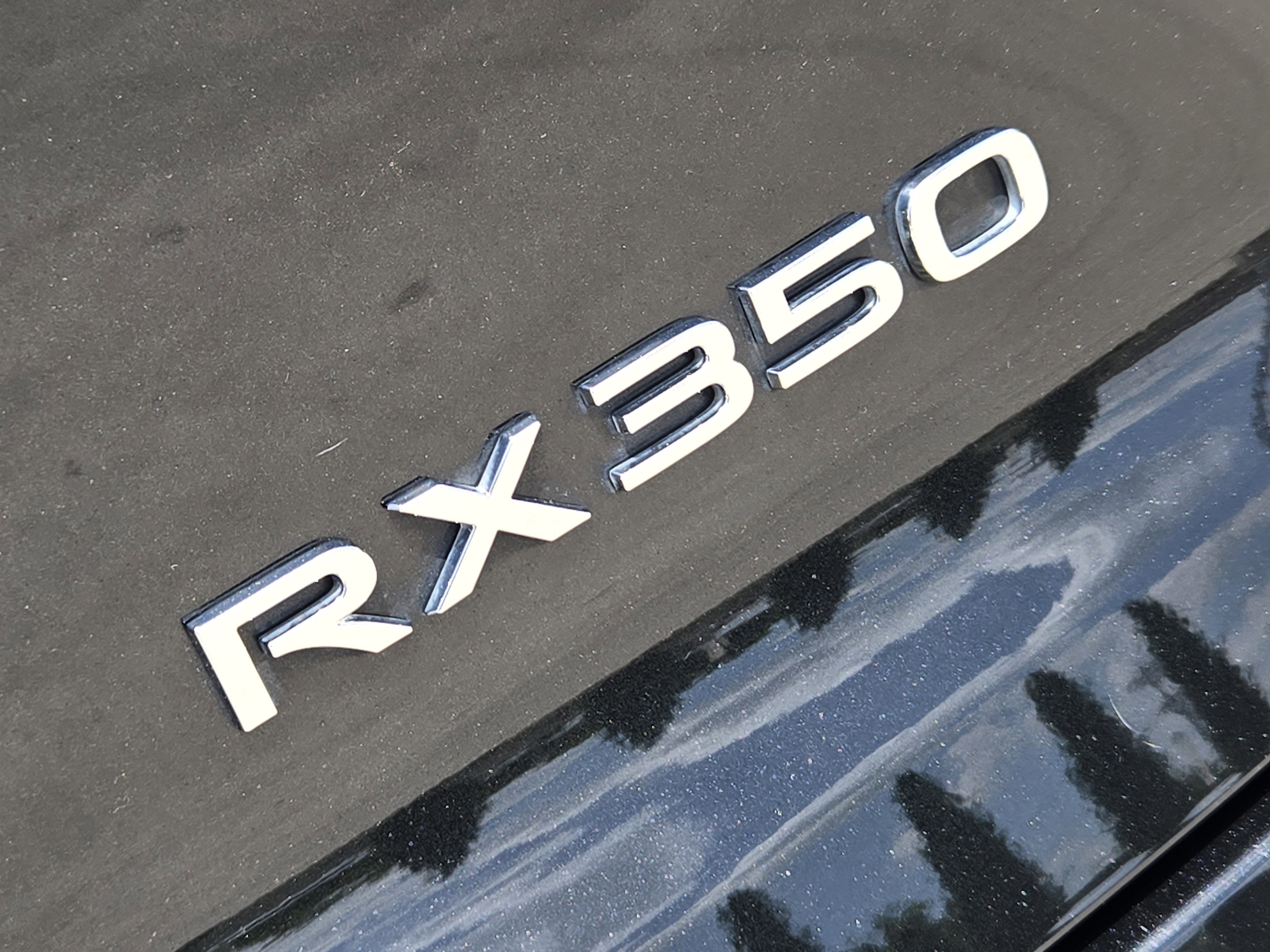 Used 2025 Lexus RX 350 Premium w/ Convenience Package FWD image 39