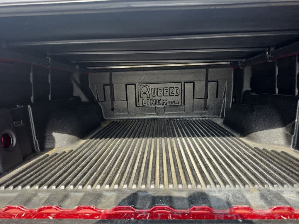 Used 2021 Chevrolet Colorado LT RWD image 32