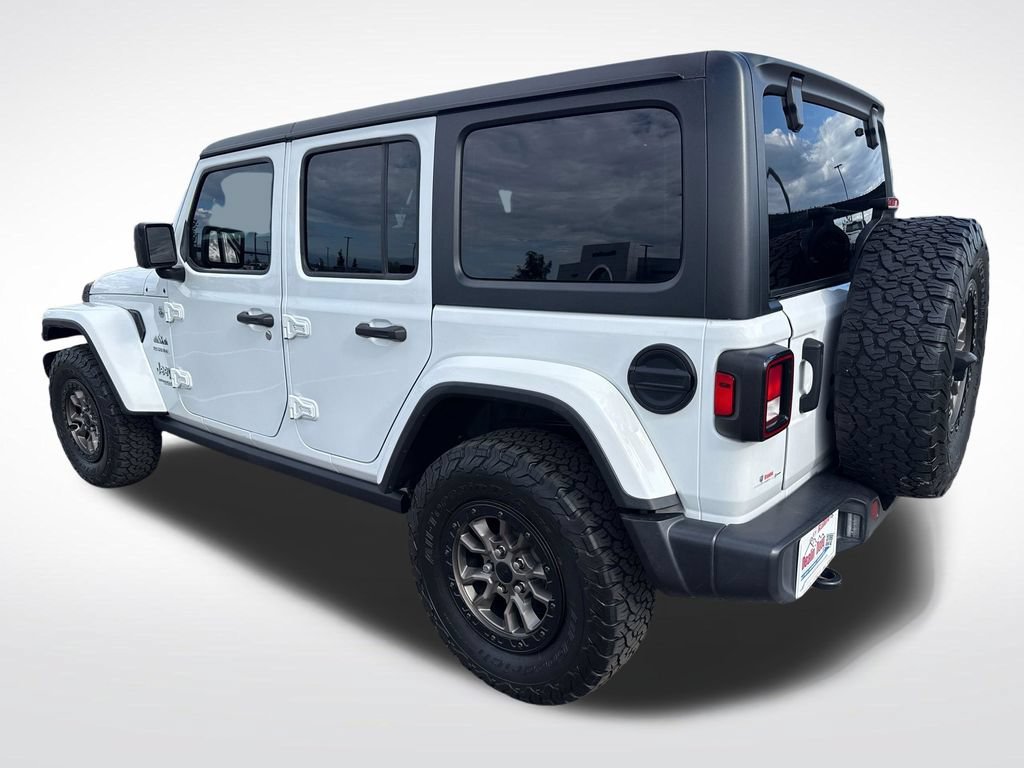 Used 2021 Jeep Wrangler Unlimited Sahara AWD/4WD image 3