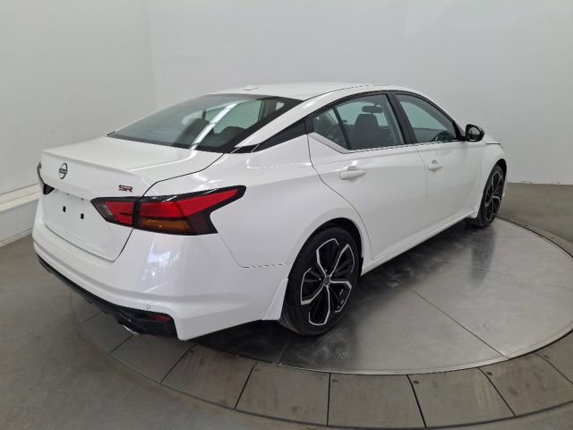Used 2024 Nissan Altima 2.5 SR image 7