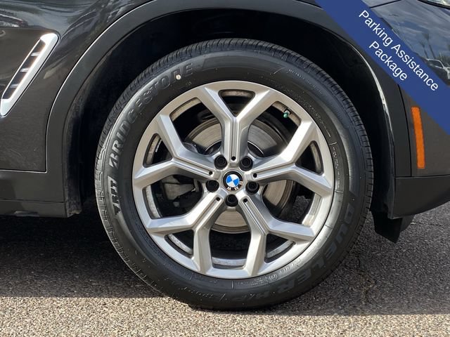 Used 2023 BMW X4 xDrive30i w/ Parking Assistance Package AWD/4WD image 11