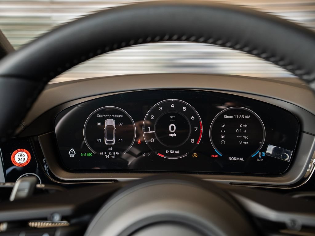 New 2026 Porsche Cayenne Coupe AWD/4WD image 15
