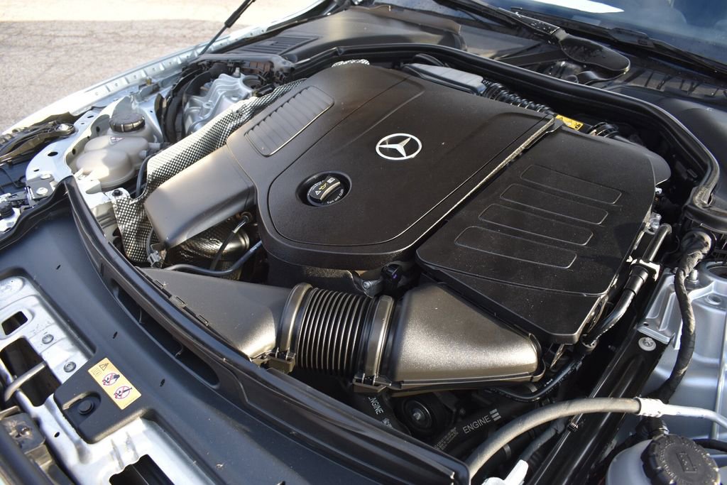 Used 2022 Mercedes-Benz C 300 4MATIC Sedan image 35