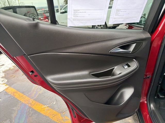 Used 2022 Buick Encore GX Preferred w/ Cold Weather Comfort Package image 17