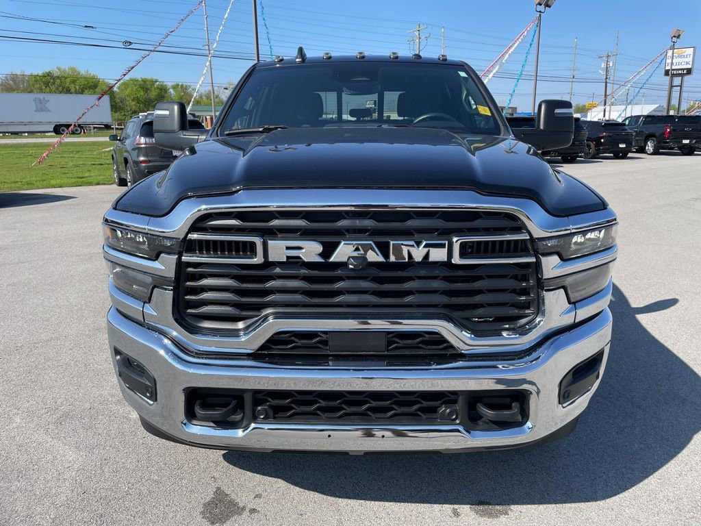 Used 2025 RAM 3500 Tradesman AWD/4WD image 6