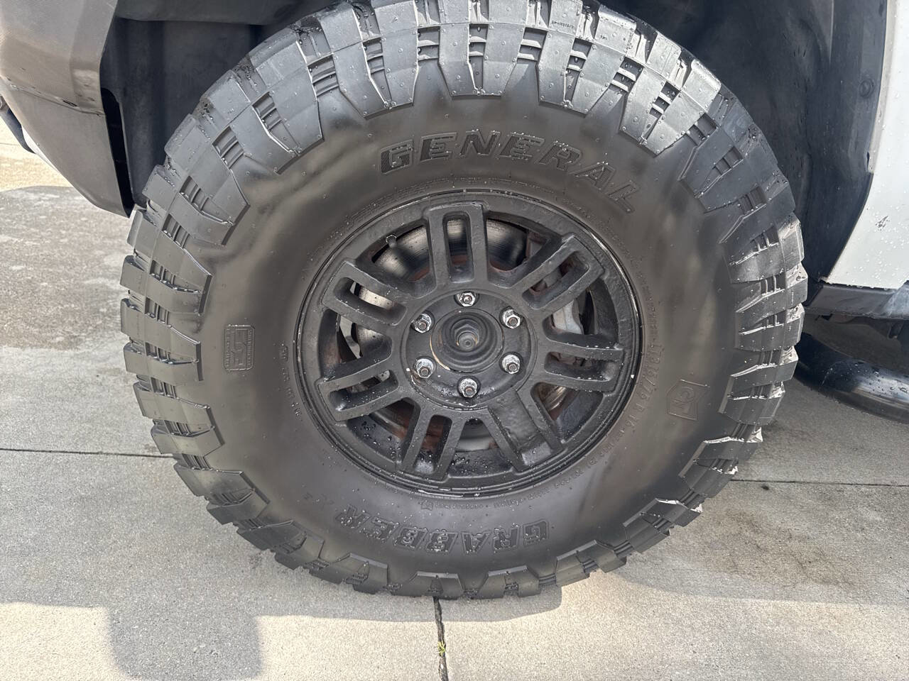 Used 2008 HUMMER H3 image 22