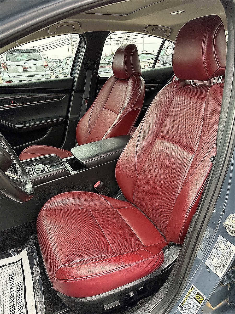 Used 2024 MAZDA MAZDA3 s image 14