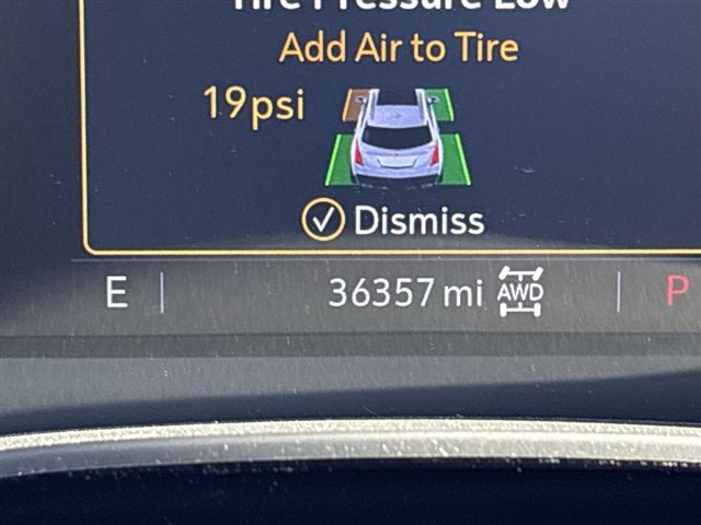 Certified 2023 Cadillac XT5 Premium Luxury image 12