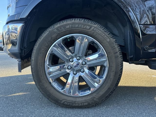 Used 2018 Ford F150 Lariat w/ Equipment Group 502A Luxury image 11