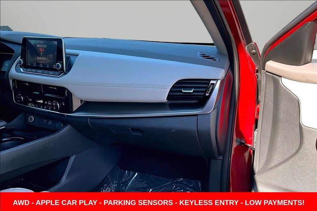 Used 2023 Nissan Rogue SV w/ SV Premium Package AWD/4WD image 32