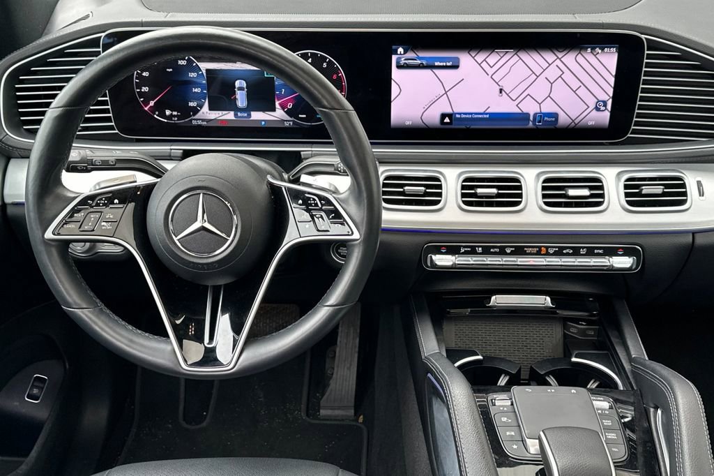 Used 2024 Mercedes-Benz GLS 450 4MATIC image 14