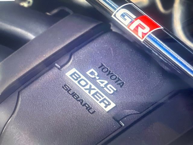 Used 2025 Toyota GR86 Hakone Edition RWD image 17