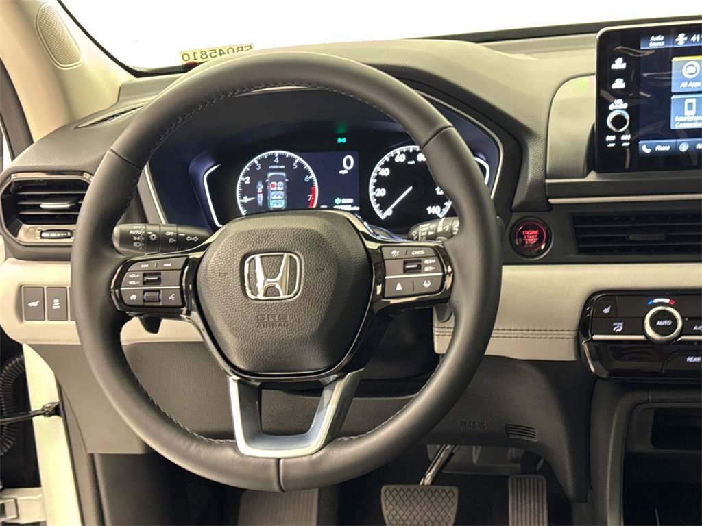 New 2025 Honda Pilot EX-L image 13