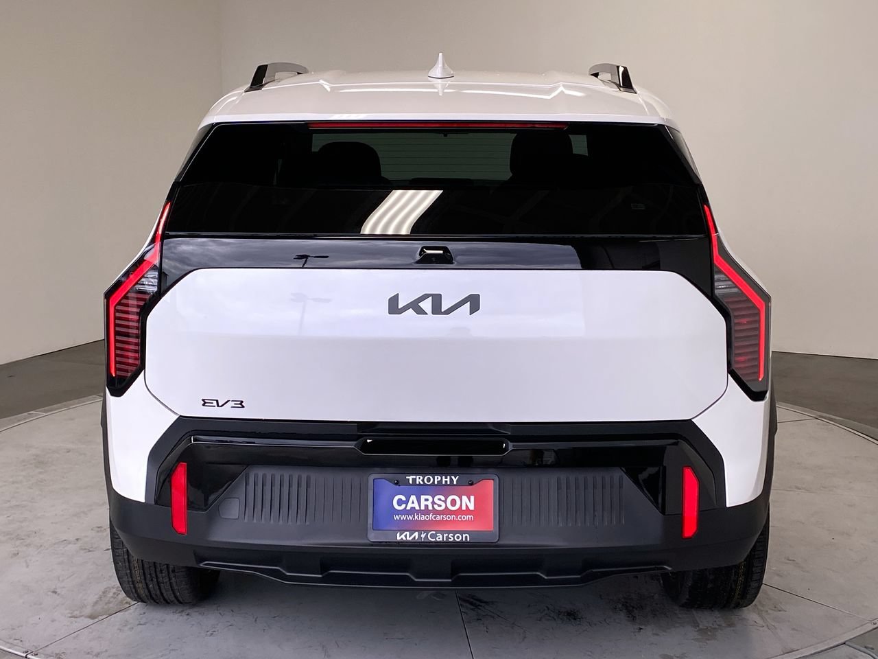 New 2027 Kia EV3 Wind FWD image 4