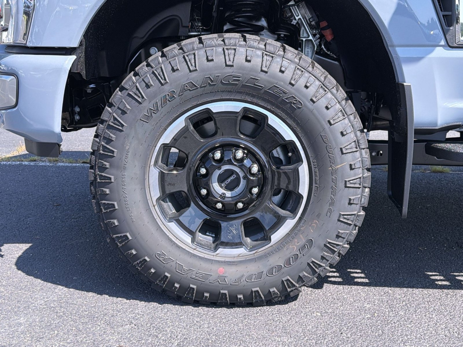 New 2026 Ford F350 Platinum w/ Platinum Plus Package AWD/4WD image 17