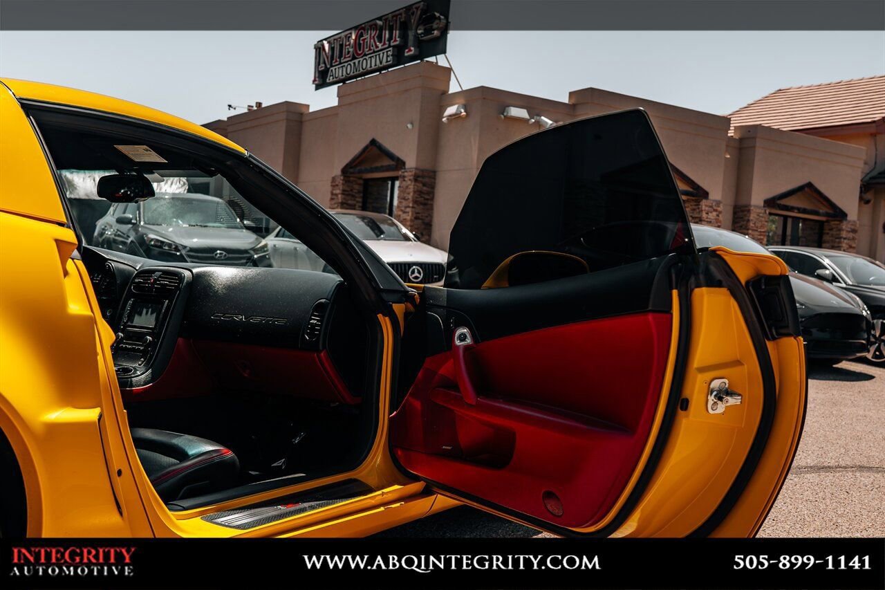 Used 2009 Chevrolet Corvette Z06 w/ Preferred Equipment Group RWD image 47