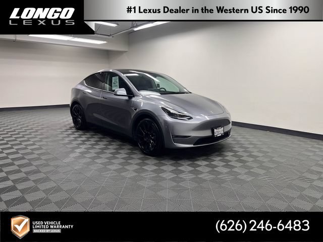Used 2025 Tesla Model Y Long Range AWD/4WD image 1