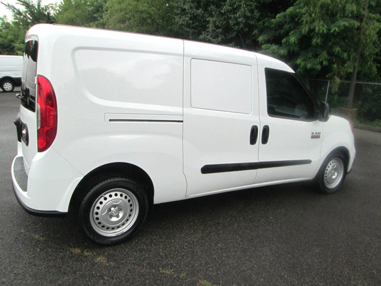 Used 2022 RAM ProMaster City Tradesman w/ Window Group 04 image 4