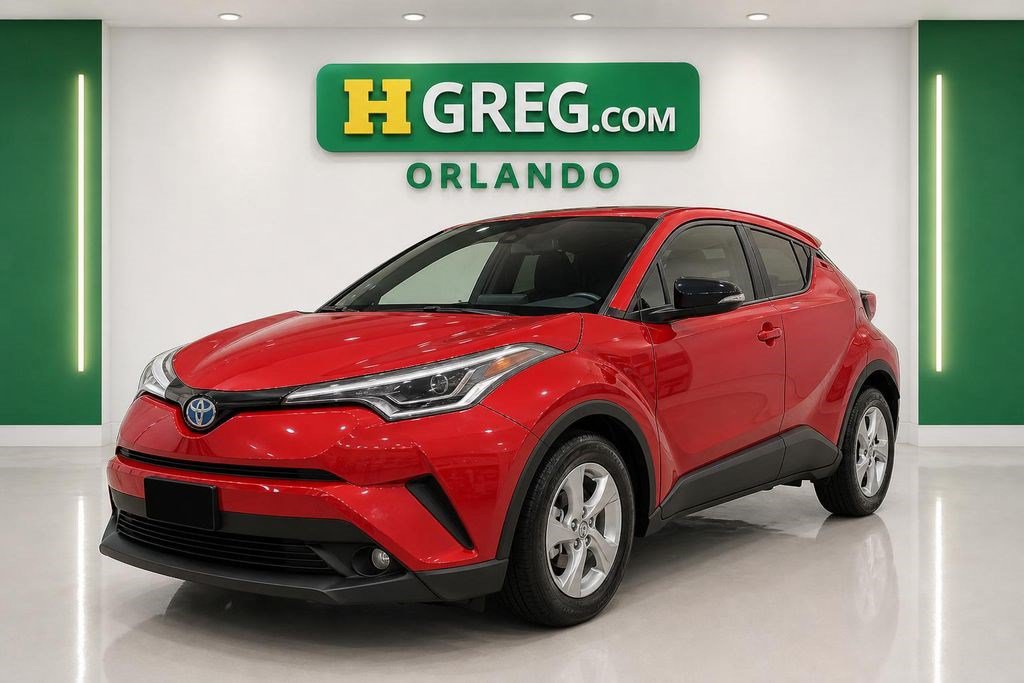 Used 2018 Toyota C-HR XLE FWD image 7