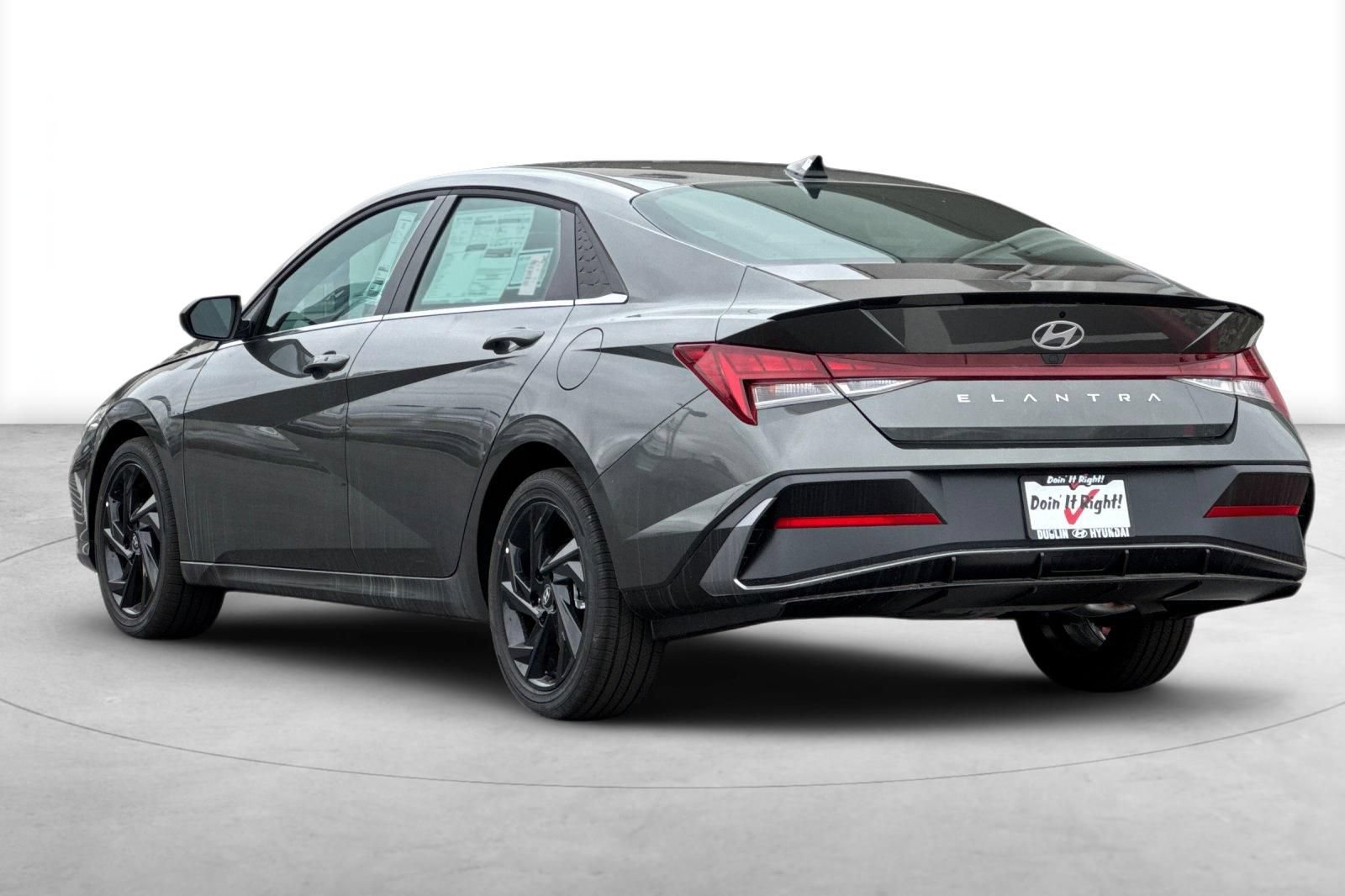 Certified 2026 Hyundai Elantra SEL Sport FWD image 4