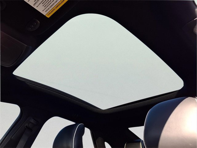 Used 2017 Lincoln MKZ Reserve w/ Drivers Package image 22