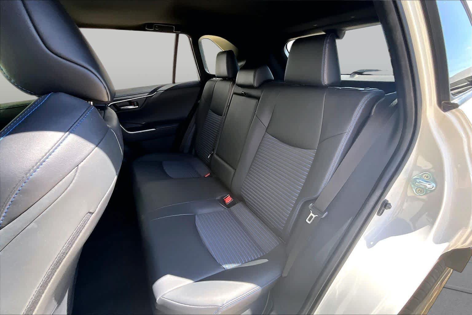 Used 2020 Toyota RAV4 XSE AWD/4WD image 21