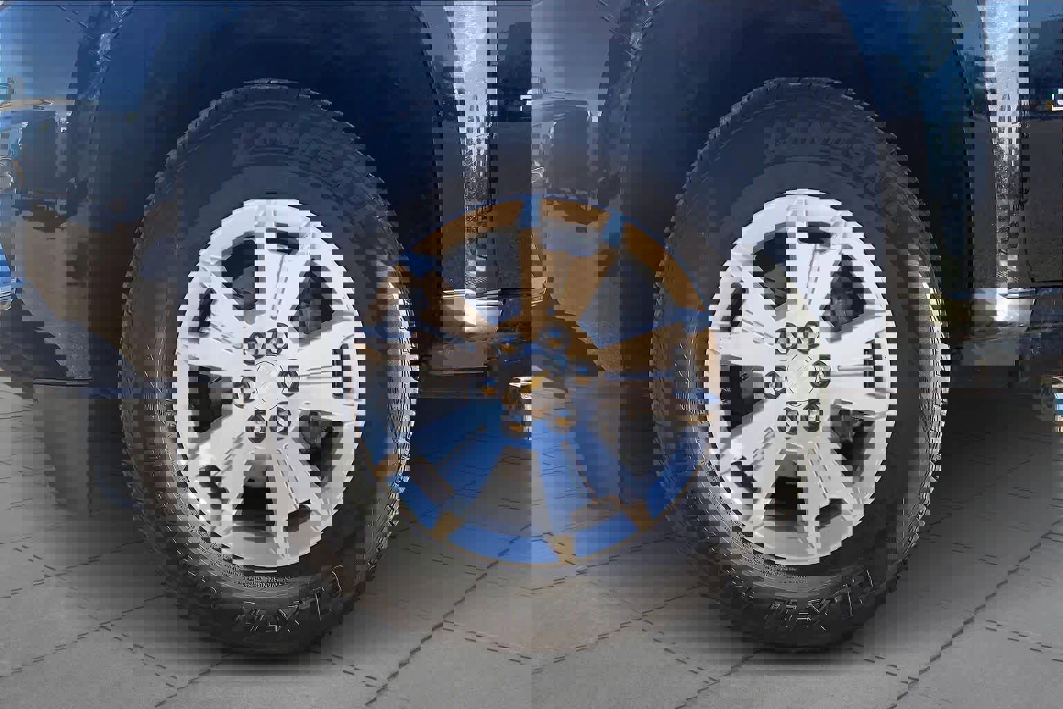 Used 2016 Chevrolet Colorado LT w/ LT Convenience Package image 10