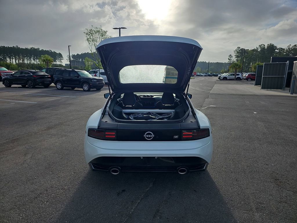 Used 2024 Nissan Z Performance w/ Floor Mat Package image 15