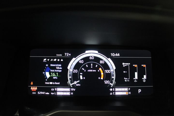 Used 2025 Toyota Tundra Platinum w/ TRD Off-Road Package AWD/4WD image 45
