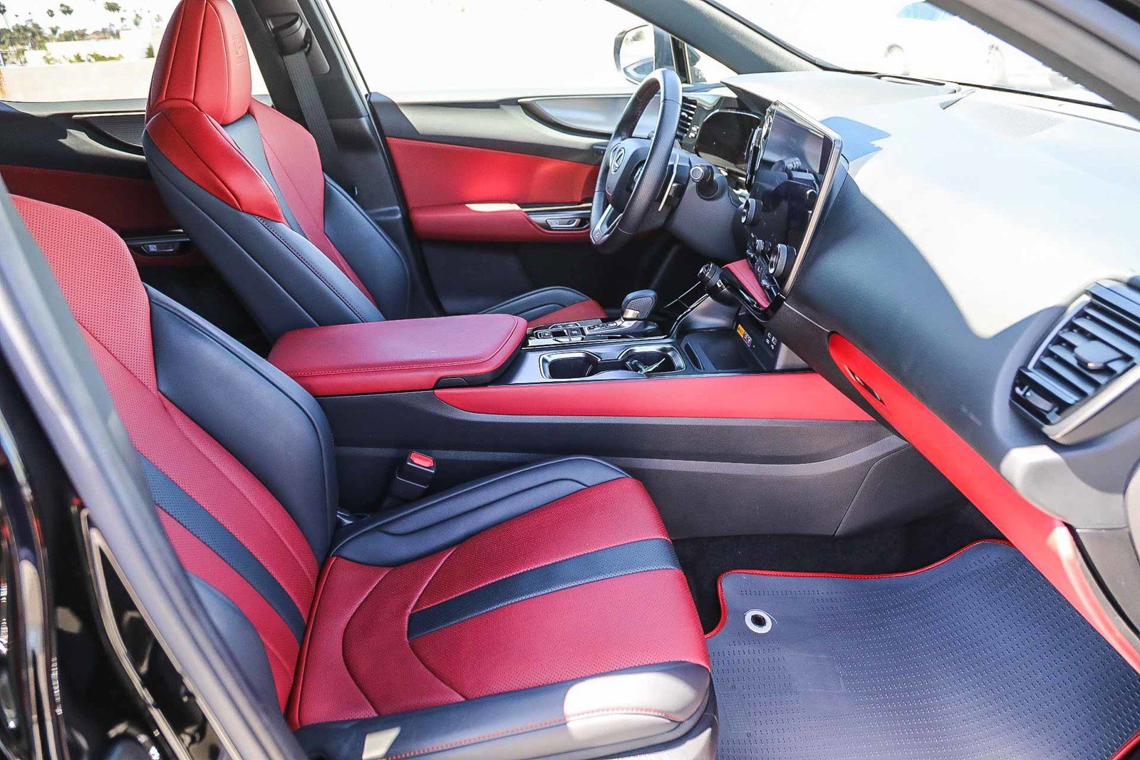 Used 2024 Lexus NX 450h+ F Sport w/ Vision Package image 16