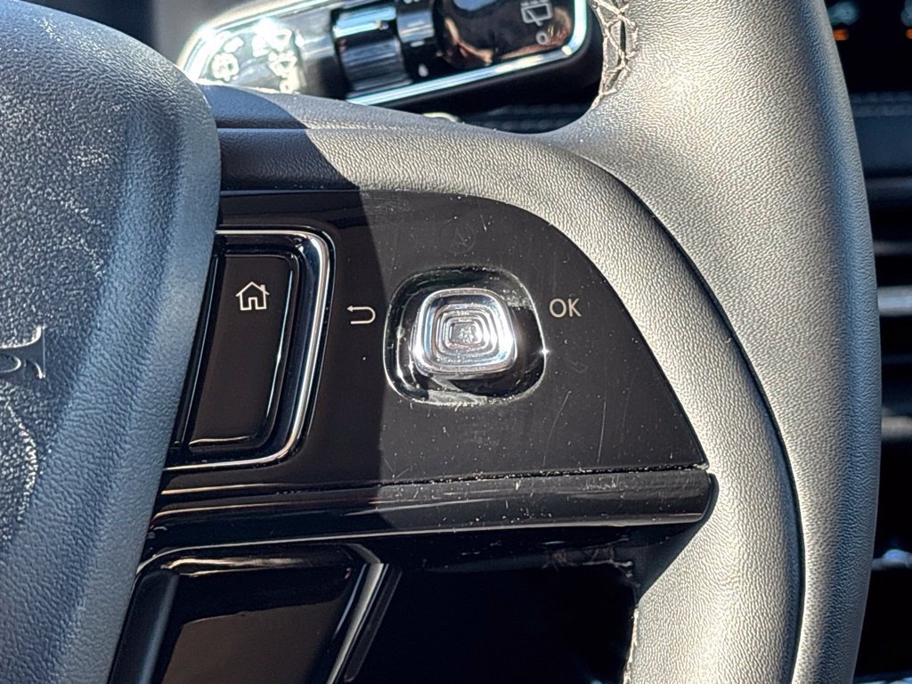 Used 2023 Lincoln Corsair AWD image 27