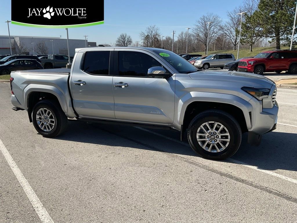 Used 2024 Toyota Tacoma Limited w/ Limited Package (LT) image 1