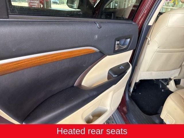 Used 2019 Toyota Highlander Limited Platinum image 29